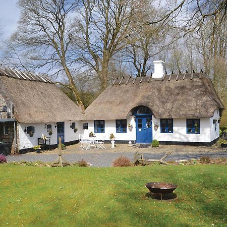 Lovely Home In Give With House A Panoramic View Bagian luar foto